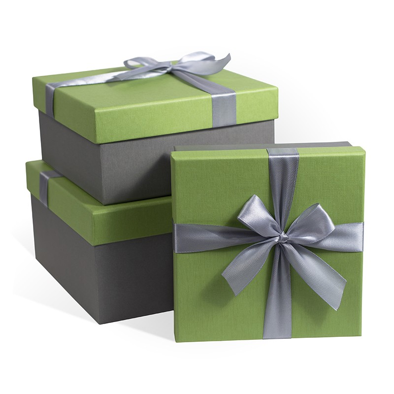 Д10103К.063 Набор подарочных коробок 3 в 1с бантом тисненая бумага 210x210x110 зеленое яблоко-антрацит